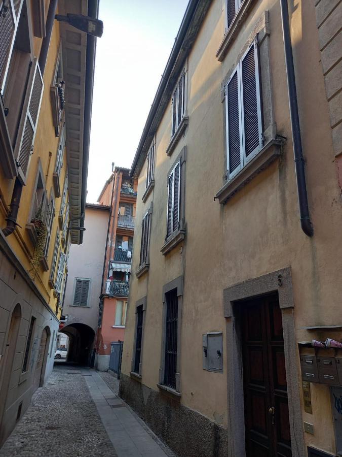 Suite Apartment San Lazzaro Bergamo Eksteriør billede